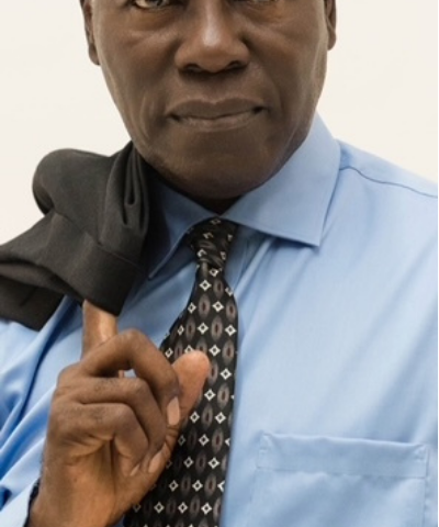 Raymond Dunn Headshot